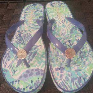 Lilly Pulitzer Flip Flops Size 7/8